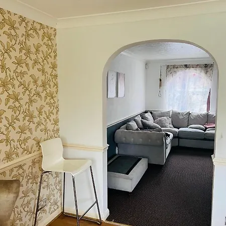 Clove, House With 3Br, 1 Extra Room, 3 Free Parking Spaces, Wifi And Garden Stifford Exterior photo
