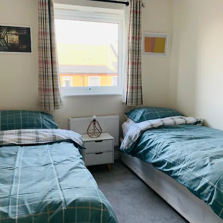 Clove, House With 3Br, 1 Extra Room, 3 Free Parking Spaces, Wifi And Garden Stifford Exterior photo