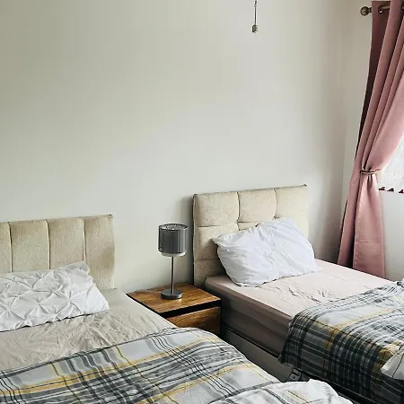 Clove, House With 3Br, 1 Extra Room, 3 Free Parking Spaces, Wifi And Garden Stifford Exterior photo