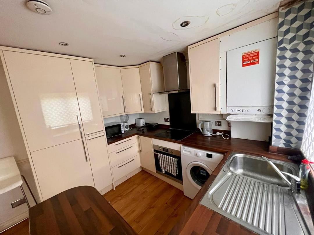 Apartment Clove, House With 3br, 1 Extra Room, 3 Free Parking Spaces, Wifi And Garden