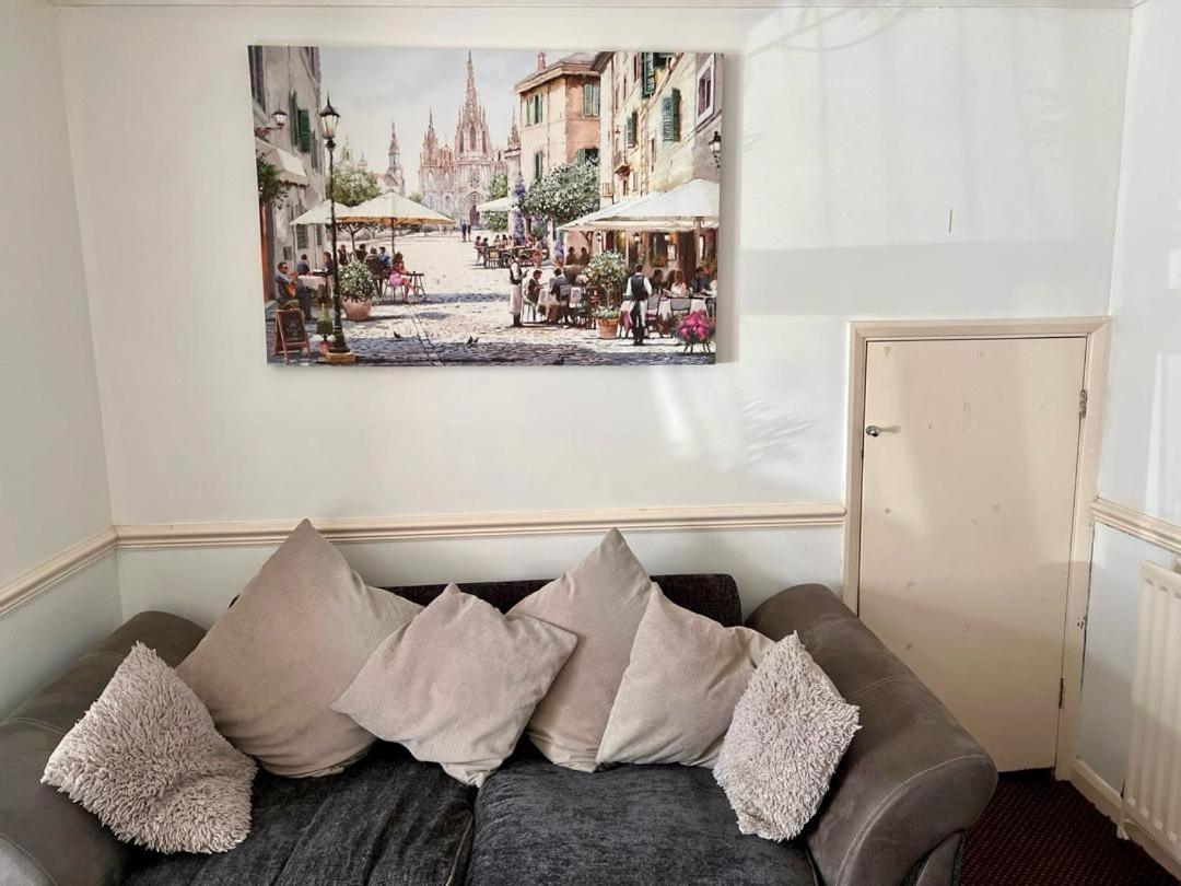 Apartment Clove, House With 3br, 1 Extra Room, 3 Free Parking Spaces, Wifi And Garden